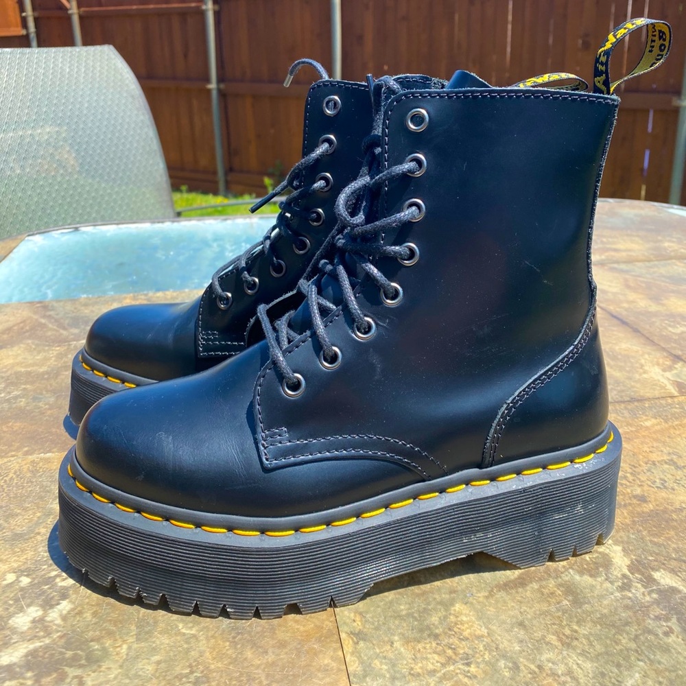 Dr Martens Jadon 8 eye platforms SOLD